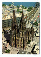 KÖLN AM RHEIN - Luftbild - Der Dom Mit Blick Zum Rheinufer - Koeln