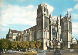 Automobiles - Poitiers - La Cathédrale Saint Pierre - CPM - Voir Scans Recto-Verso - Voitures De Tourisme