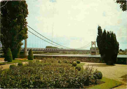 44 - Ancenis - Le Jardin Et Le Pont Sur La Loire - CPM - Voir Scans Recto-Verso - Ancenis