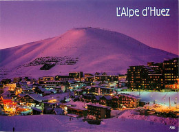 38 - Alpe D'Huez - La Station, Une Soirée D'hiver - Hiver - Neige - Carte Neuve - CPM - Voir Scans Recto-Verso - Other & Unclassified