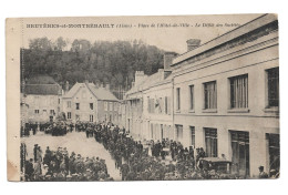 BRUYERES ET MONTBERAULT - Place De L'hôtel De Ville - Le Défilé Des Sociétés - Autres & Non Classés