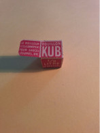 Ancienne Petite Boîte Carton Dose 1/2 L De BOUILLON KUB - Cajas