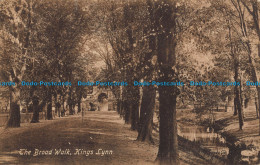 R042466 The Broad Walk. Kings Lynn. Pelham. 1923 - World