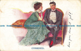 R042489 Cornered. Woman And Man. Inter Art. 1912 - World