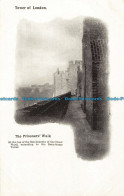 R042530 Tower Of London. The Prisoners Walk. Wellingtom - Other & Unclassified