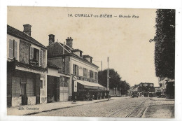 Chailly-en-Bière (77) : La Station Essence Et L'Hôtel Du Lion D'Or Grande Rue Env 1920 (animé)  PF. - Altri & Non Classificati