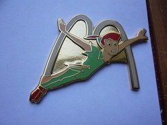 BIG Pin S MAC DONALD S DISNEY PETER PAN 4,5 X 3,5 Cm - Disney