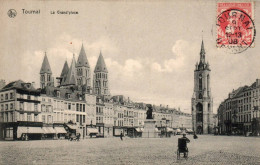 N°2329 W -cpa Tournai -la Grand Place- - Tournai