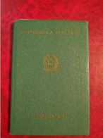 PASSEPORT ITALIEN CONSULAT NANCY TIMBRES CONSULAIRE  VARESE 1965 - Documents Historiques