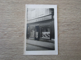 CPA PHOTO 75 PARIS COMMERCE PARIS MODE CHAPEAUX VENDEUSE - Other & Unclassified