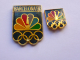 2 Pin S JEUX OLYMPIQUES TELEVISION AMERICAINE BROADCASTING COMPANY Different - Olympic Games