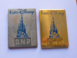 2 Pin S DISNEY EURODISNEY BNP  Different - Disney