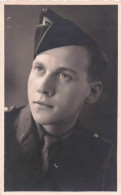 Photo D'Art J. VINCENT Fils à SECLIN .  Portrait Jeune Militaire .  - Anonieme Personen