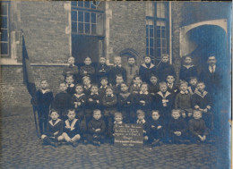 BRUGGE. FOTO OP KARTON  = OP BORJE STAAT - A NOTRE ROI BIEN AIME = LES ELEVES DE L'ECOLE MOYENNE DE L'ETAT A BRUGES - Brugge