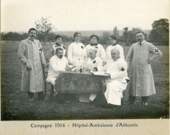 CAMPAGNE 1914 - PHOTO EXCEPTIONNELLE Et TRES RARE De L'HÔPITAL AMBULANCE D' ABBARETZ (44) - LES SOIGNANTS - - Oorlog 1914-18