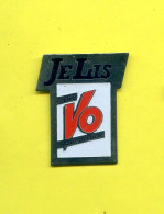 Rare Pins Politique Syndicat Cgt Vo H197 - Administration