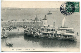 CPA Voyagé 190? * DINARD Le Môle * Gros Plan Sur Bateau De Voyageurs * Editeur LL N° 43 - Dinard