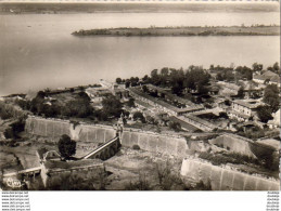 D33  BLAYE Vue Aérienne L'Ile Et Les Remparts - Blaye