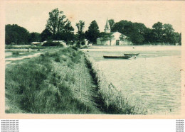 D33  ANDERNOS LES BAINS  La Digue Des Réservoirs Et L'Église  ........carte Peu Courante En Bleu Vert - Andernos-les-Bains