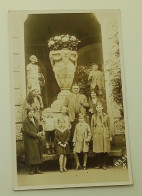 Children, Women And A Man In Bad Brückenau, Germany - Old Photo From 1931. - Personnes Anonymes