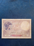 Trois Billets De 5fr De 1920 - 1943 - 1964 - 5 F 1917-1940 ''Violet''