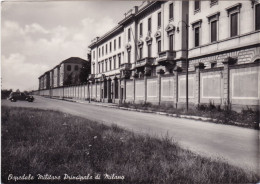 MILANO - CARTOLINA - OSPEDALE MILITARE  PRINCILALE - VIAGGIATA PER COLOGNO AL SERIO (BG)- FRANCOBOLLO ASPORTATO 1953 - Milano (Mailand)