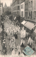 60 Beauvais CPA Fête Fêtes De Jeanne Hachette La Procession - Beauvais