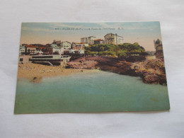 BIARRITZ  ( 64 Pyrenees Atlantiques ) LA PLAGE DE PORT VIEUX  ANIMEES  COLORISER 1937 - Biarritz