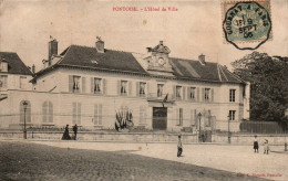 N°2351 W -cpa Pontoise -l'hôtel De Ville -cachet Convoyeur- - Pontoise