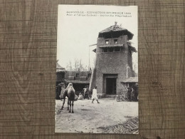 MARSEILLE EXPOSITION COLONIALE 1922 Palais De L'Afrique Occidentale Intérieur D'un Village Soudanais - Exposiciones Coloniales 1906 - 1922