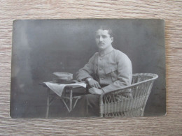 CPA PHOTO MILITARIA MILITAIRE 89 è REGIMENT FAUTEUIL ROTIN - Regimente