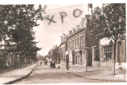 Caudry. Boulevard Jean Jaurès. Pompe à Essence. - Caudry