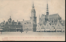 VEURNE. GRAND'PLACE AVEC HOTEL DE VILLE LA CATHEDRALE ET EGLISE STE WALBURGE       A.SUGG  10 / 3 - Veurne