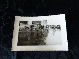 P-266 ,  Photo, Cyclisme , Tour De France 1957, Départ De Nantes, Dans Les Rue De La Ville - Cyclisme