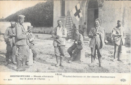 GUERRE 14/NEUFMOUTIERS BLESSES ALLEMANDS SUR LA PLACE DE LEGLISE - Guerre 1914-18
