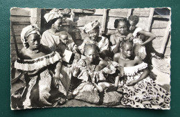 Dakar, Réunion Familiale, Ed Cerbelot, N° 760 - Sénégal