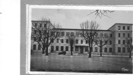 Oyonnax.Ecole Nationale. - Oyonnax