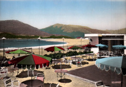 19595  PROPRIANO Le Village  De Vacances   ( Parasols  Tables , Phare  )  (2 Scans ) 20 Corse - Other & Unclassified