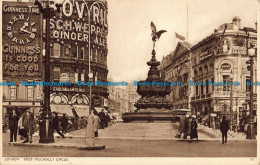 R043472 London. Eros Piccadilly Circus. Beagles - Autres & Non Classés