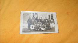 CARTE POSTALE PHOTO ANCIENNE NON CIRCULEE DATE ?../ SCENE MILITAIRES COMPAGNIE S/T 12....PHOT. EMM. LAMBERT TOURS - Regimente