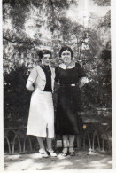 PHOTO ORIGINALE - R  - PHOTO DE FEMMES - NICE - JARDIN ALBERT 1ER - FORMAT 8.8 X 6.5 - 1936 - Personas Anónimos