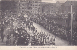 Amsterdam Voetvolk Uit Den Historisch Allegorischen Optocht Muiderpoortbrug En Cavaleriekazerne    2566 - Amsterdam