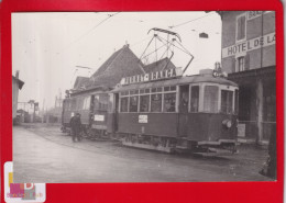 Photo Cliché Schnabel  Format  CPA Tramway France Suisse ANNEMASSE Inscrit Pub FERNET BRANCA Hotel De La Gare Circa 1950 - Annemasse