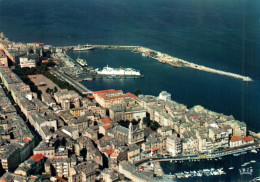 19581  BASTIA   Le  Vieux  Port Et La Ville     (  2 Scans ) 20 Corse - Bastia