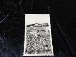 P-291 ,  Photo, Groupe De Judokas à L'entrainement  Sur Une Plage , Circa 1940 - Persone Anonimi