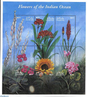 Maldives 2000 Flowers  6v M/s, Mint NH, Nature - Flowers & Plants - Maldives (1965-...)