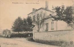 03 - ALLIER - TREZELLE - Maison D'école Et Mairie - 10327 - Autres & Non Classés