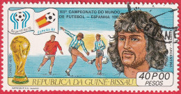 N° Yvert & Tellier 65 - Guinée-Bissau (Poste Aérienne) (1981) (Oblitéré) - Coupe Du Monde Foot (Espana82) Kempes (2) - Guinea-Bissau