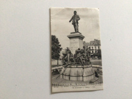 Carte Postale Ancienne (1930) LE MANS Monument De Chanzy - Le Mans