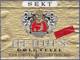 Germany - Sekt HERRES Gold Cuvée -|- Peter Herres. Mosel - Alcohols & Spirits